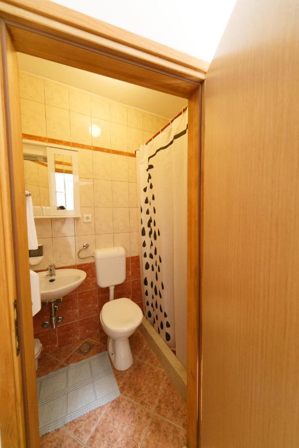 Guesthouse Francesca Baška Kamer foto